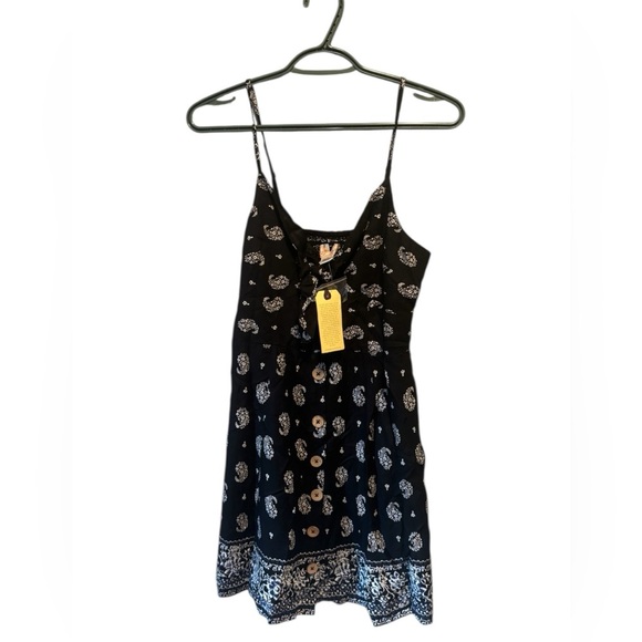 NWT Band of Gypsies BOG Collective  Black and White Patterned Mini Dress - Picture 1 of 7